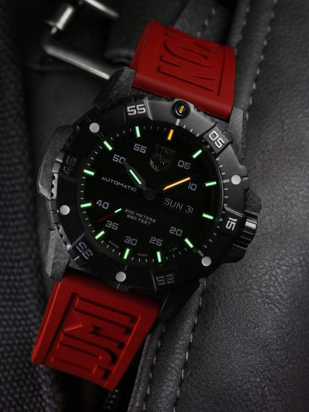 Luminox XS.3875 Mens Watch Master Carbon Seal Automatic 45mm 20ATM