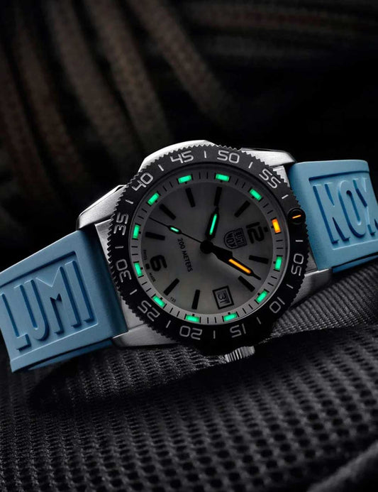 Luminox XS.3124M Pacific Diver Unisex 39mm 20ATM