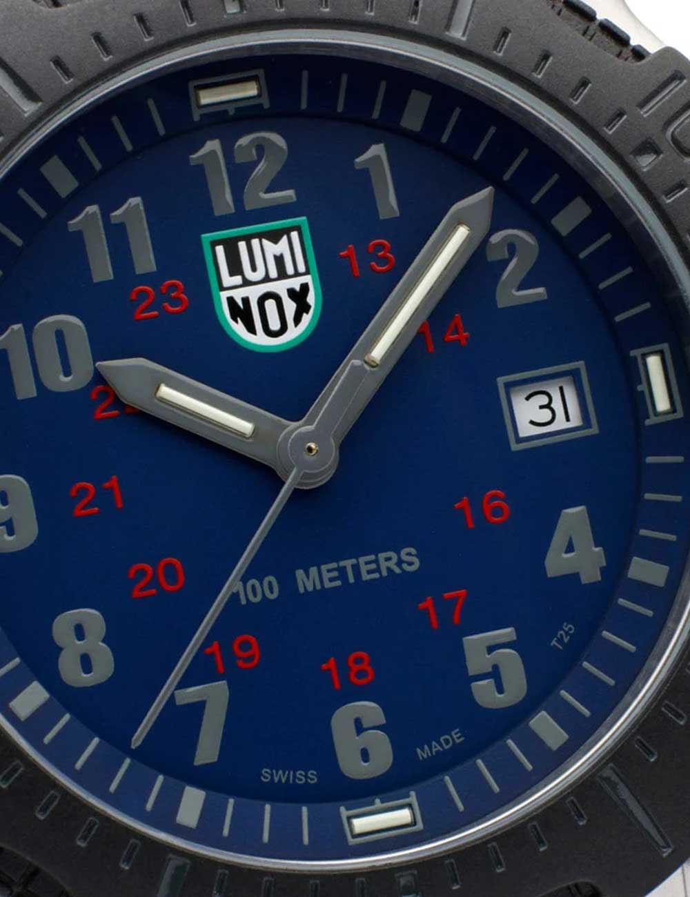 Luminox X2.2134 Manta Ray Steel Mens Watch 45mm 10ATM