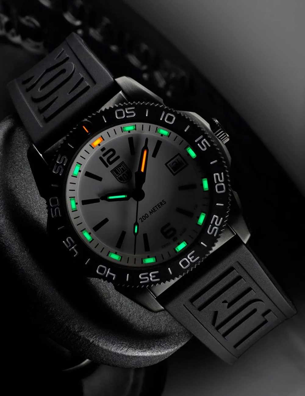 Luminox XS.3127M Pacific Diver Unisex 39mm 20ATM