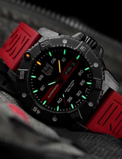 Luminox XS.3876.RB Master Carbon Seal